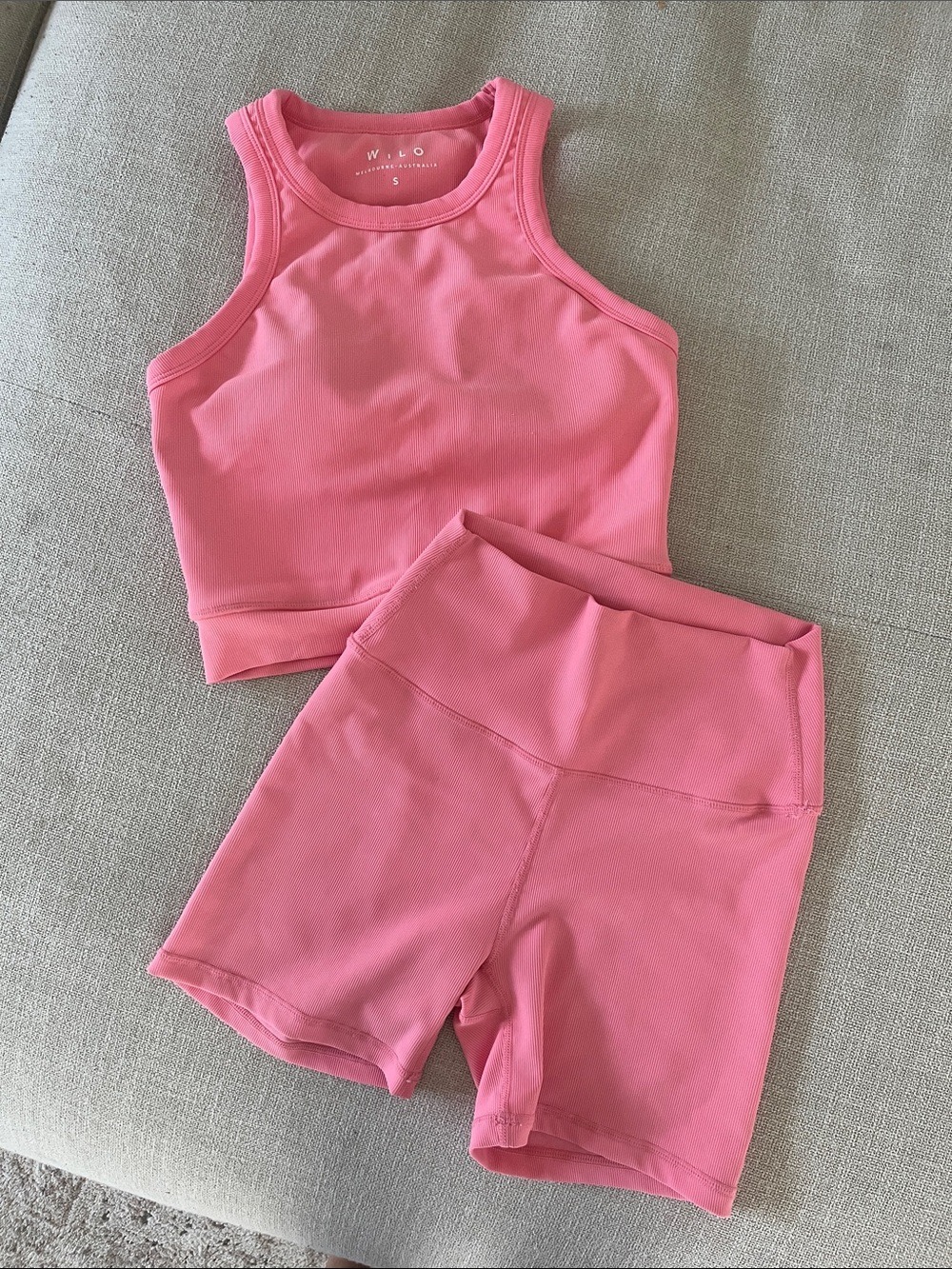 Wilo Australia Pink Athletic Tank & High-Waist Bike Shorts Set